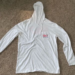 WORN ONCE VINEYARD VINES VALENTINES PULLOVER